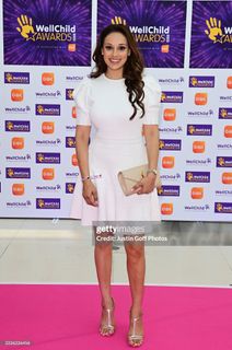Seema Pathan feet photo 11