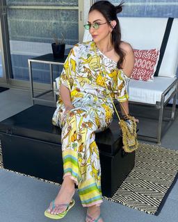 Seema Sajdeh feet photo 19