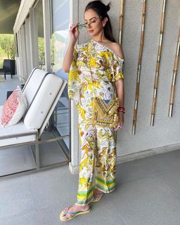 Seema Sajdeh feet photo 18