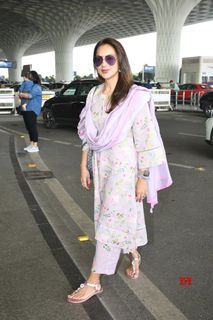 Seema Sajdeh feet photo 7