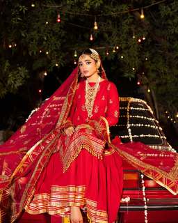 Sehar Khan feet photo thumbnail