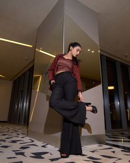 Sehar Khan feet photo 16