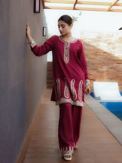 Sehar Khan feet photo 4