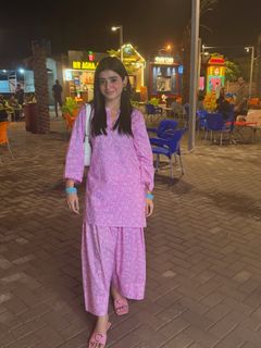 Sehar Khan feet photo 2