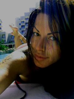 Seka Aleksic feet photo thumbnail