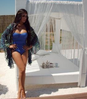 Seka Aleksic feet photo thumbnail