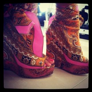 Seka Aleksic feet photo thumbnail