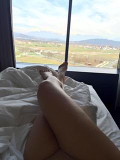 Seka Aleksic feet photo thumbnail
