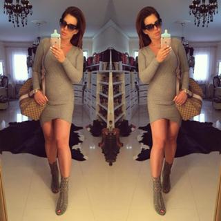 Seka Aleksic feet photo thumbnail