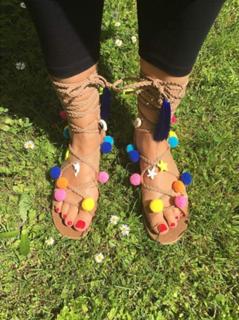 Seka Aleksic feet photo thumbnail