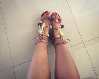 Seka Aleksic feet photo thumbnail