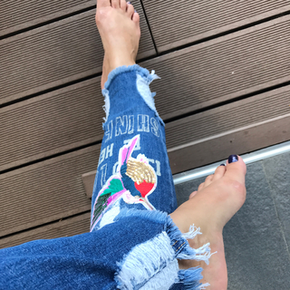 Seka Aleksic feet photo thumbnail