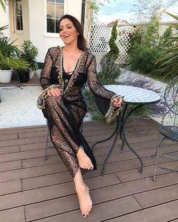 Seka Aleksic feet photo thumbnail