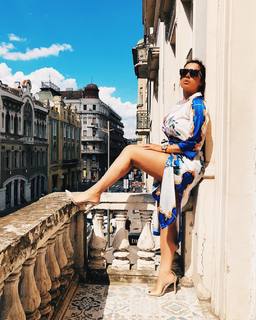 Seka Aleksic feet photo thumbnail