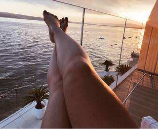 Seka Aleksic feet photo thumbnail