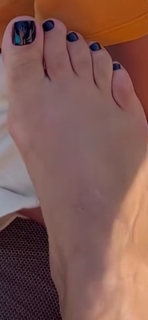 Seka Aleksic feet photo thumbnail