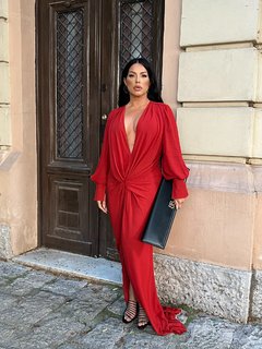 Seka Aleksic feet photo thumbnail