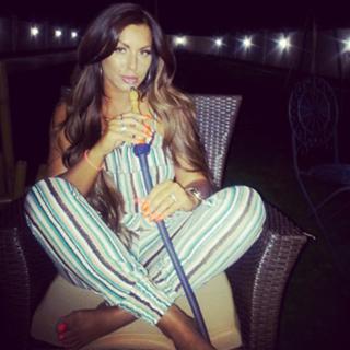 Seka Aleksic feet photo thumbnail