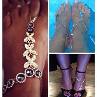 Seka Aleksić feet photo 14