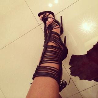 Seka Aleksić feet photo 4