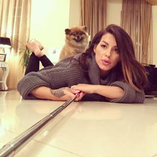 Seka Aleksić feet photo 13