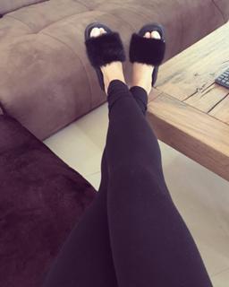 Seka Aleksić feet photo 6