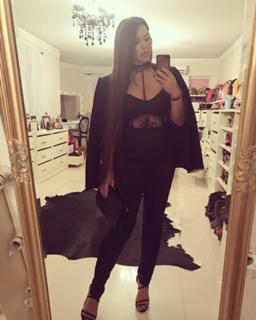 Seka Aleksić feet photo 4