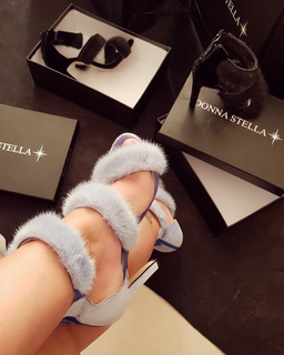 Seka Aleksić feet photo 6