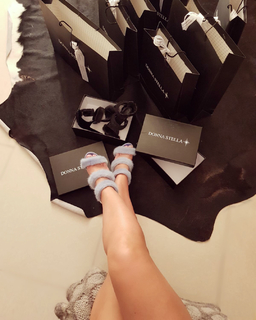 Seka Aleksić feet photo 5