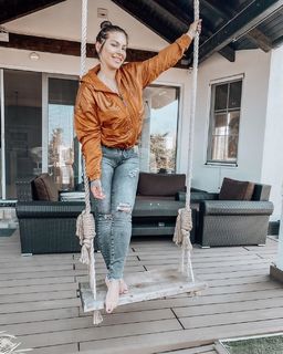 Seka Aleksić feet photo 13