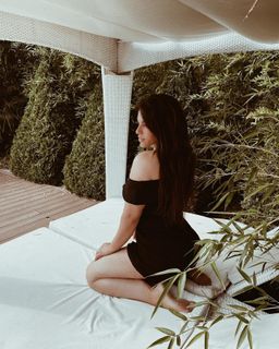 Seka Aleksić feet photo 4
