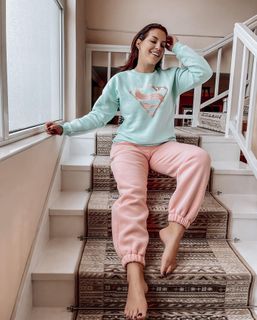 Seka Aleksić feet photo 11