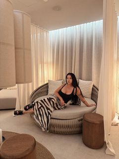 Seka Aleksić feet photo 4