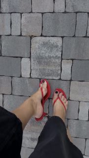 Seka Aleksić feet photo 16