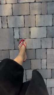 Seka Aleksić feet photo 13