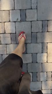 Seka Aleksić feet photo 11