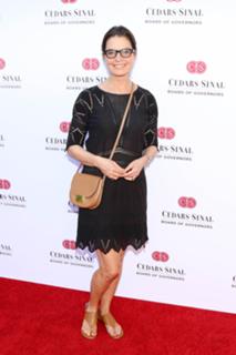Sela Ward feet photo thumbnail
