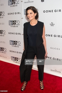 Sela Ward feet photo thumbnail