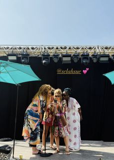 Selah Sue feet photo 4