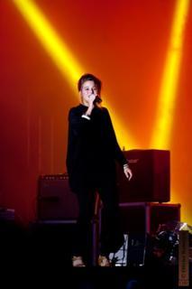 Selah Sue feet photo 1