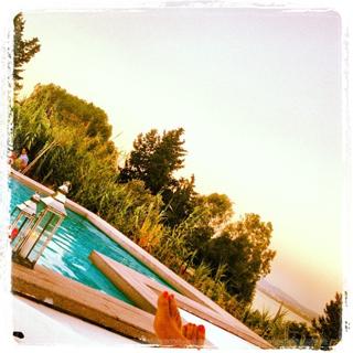 Selen Seyven feet photo 11