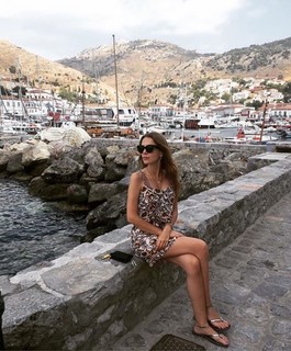 Selen Soyder feet photo 5