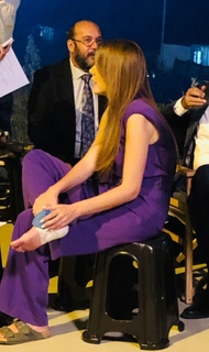 Selen Soyder feet photo 12