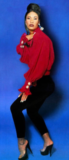 Selena feet photo thumbnail