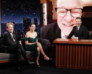 Selena Gomez feet photo thumbnail