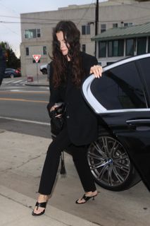 Selena Gomez feet photo thumbnail