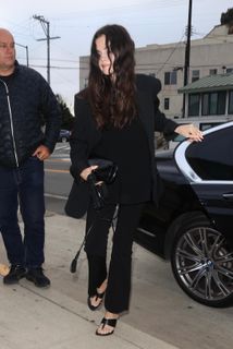 Selena Gomez feet photo thumbnail