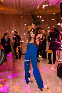Selena Gomez feet photo 9