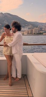 Selena Gomez feet photo 2