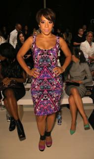 Selenis Leyva feet photo 3